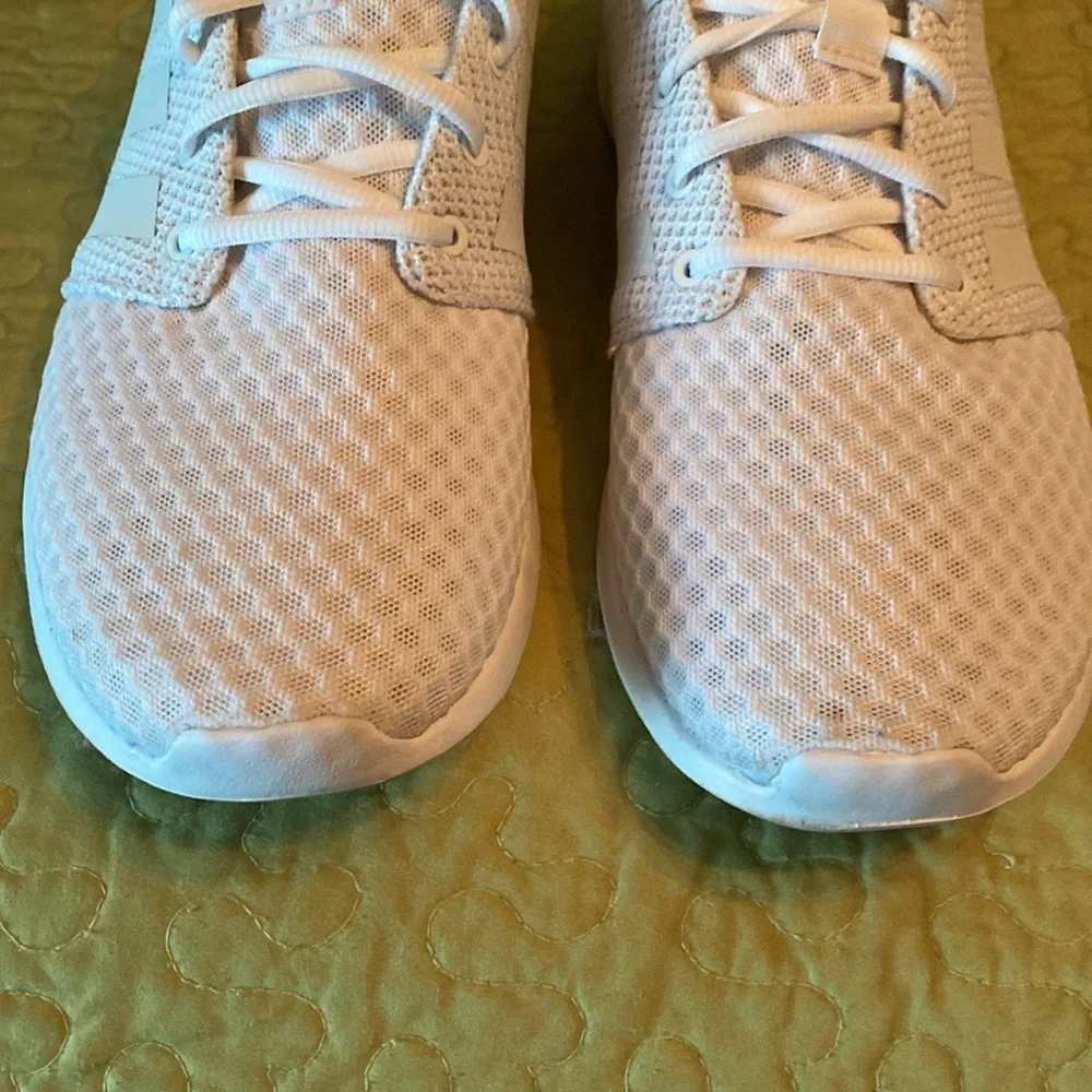 Men’s adidas cloud foam 10.5 - Picture 2 of 8